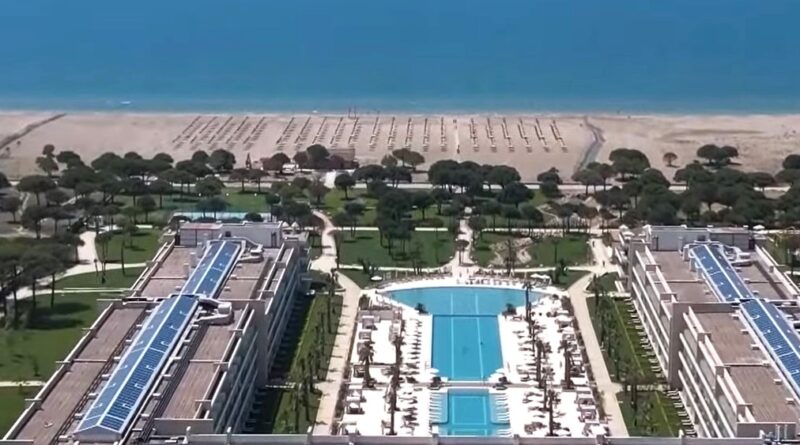 Αλβανία: Η εκτίναξη της τουριστικής ανάπτυξης στις πάμφθηνες «Μαλβίδες της Ευρώπης» ως μοχλός αύξησης των επιχειρηματικών κερδών