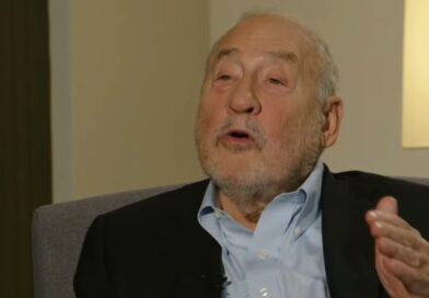 Τζόζεφ Στίγκλιτς: Από τη διαχείριση της οικονομικής κρίσης στην Ελλάδα ευνοήθηκαν μόνο Έλληνες και ξένοι ολιγάρχες!